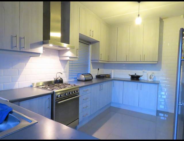 3 BEDROOM HOUSE TO LET IN RUYTERWACHT